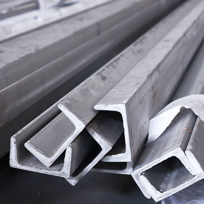 304 الفولاذ المقاوم للصدأ أحجام قناة U مباشرة 6 مم المدرفلة على الساخن